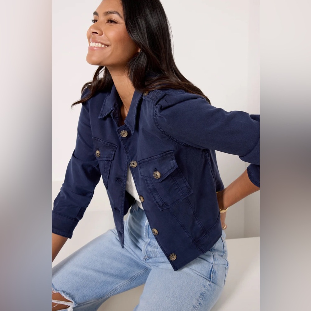 Cropped Pacey Jacket by Paige

Purchased at Evereve summer 2024